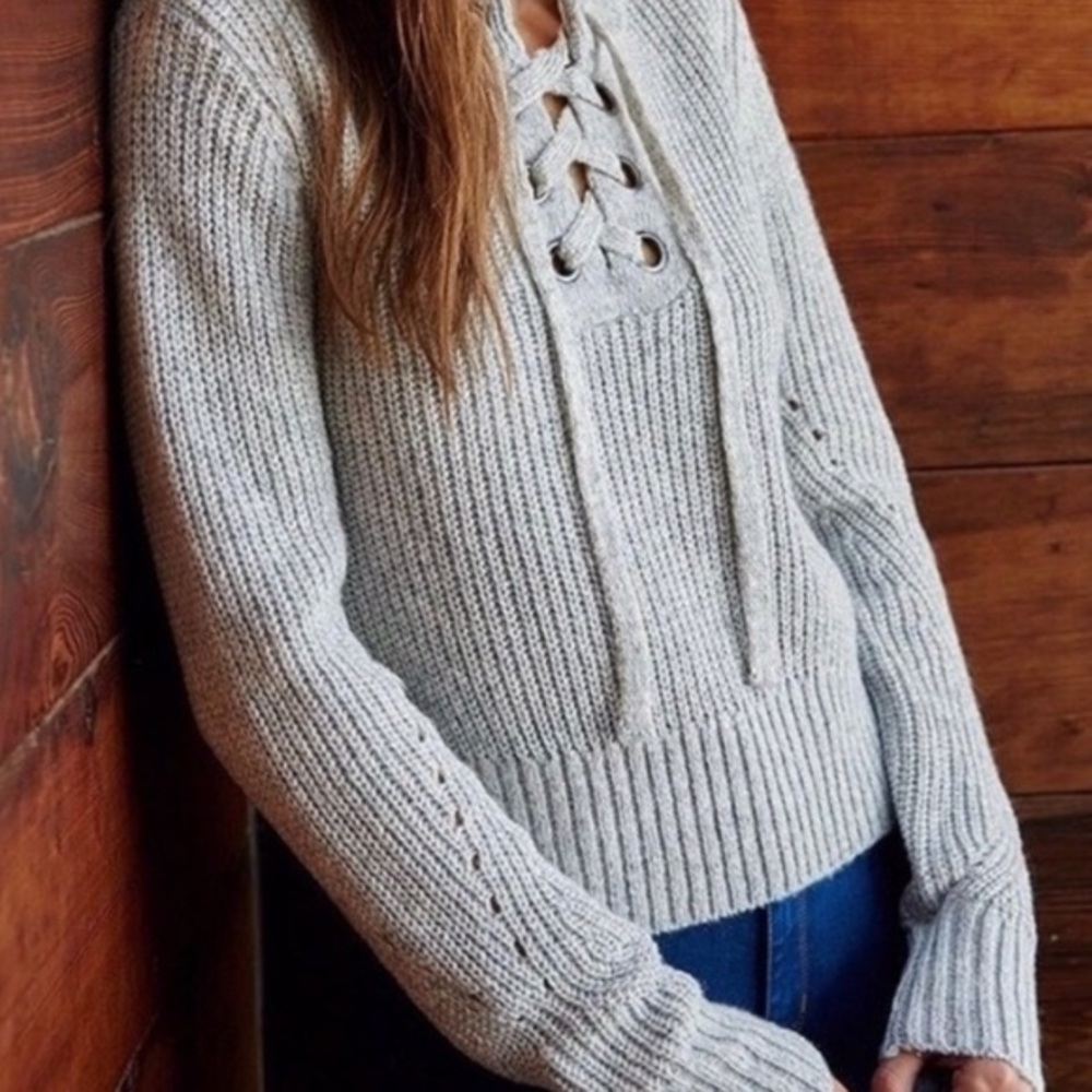 Kendall & Kylie Crop Top Sweater